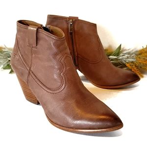 Fyre Reina Tan Leather Western Ankle Boots Size 8.5